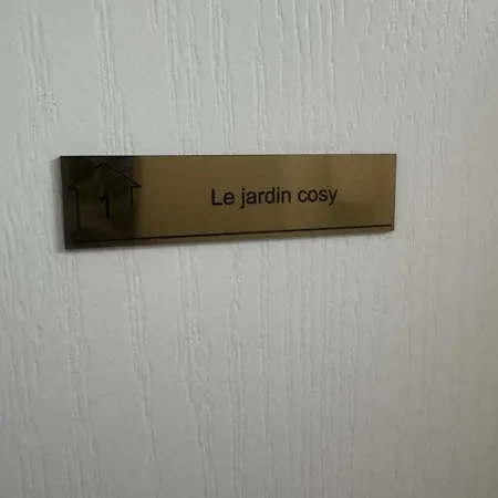 4 Personnes Jardin Cine Jeux Compiegne Apartament *