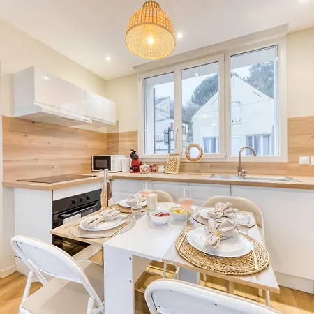 4 Personnes Jardin Cine Jeux Compiegne Lägenhet