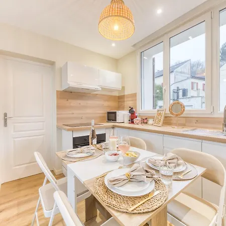 4 Personnes Jardin Cine Jeux Compiegne * Janville (Calvados)