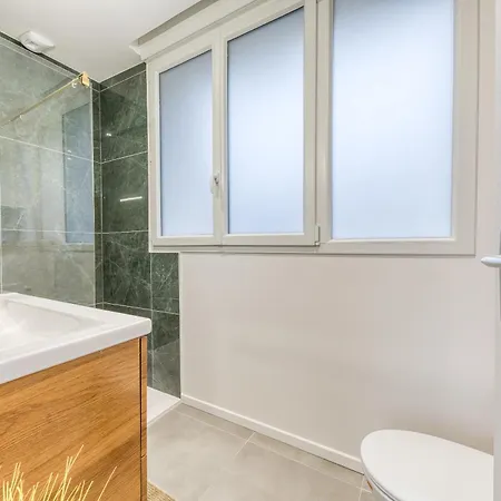 4 Personnes Jardin Cine Jeux Compiegne Janville (Calvados)