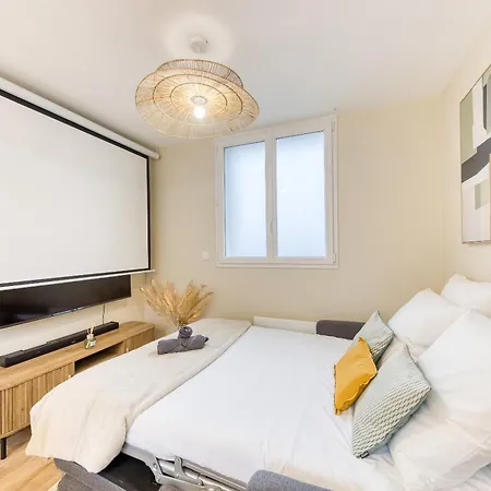 Apartament 4 Personnes Jardin Cine Jeux Compiegne