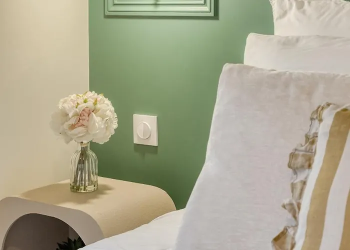 4 Personnes Jardin Cine Jeux Compiegne *