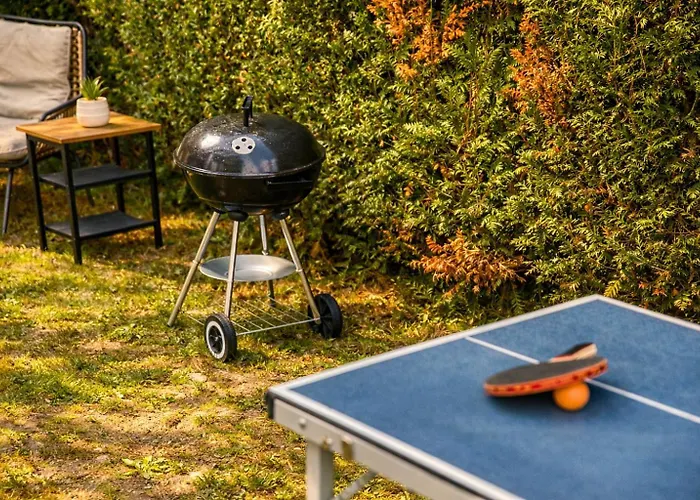 4 Personnes Jardin Cine Jeux Compiegne Apartman